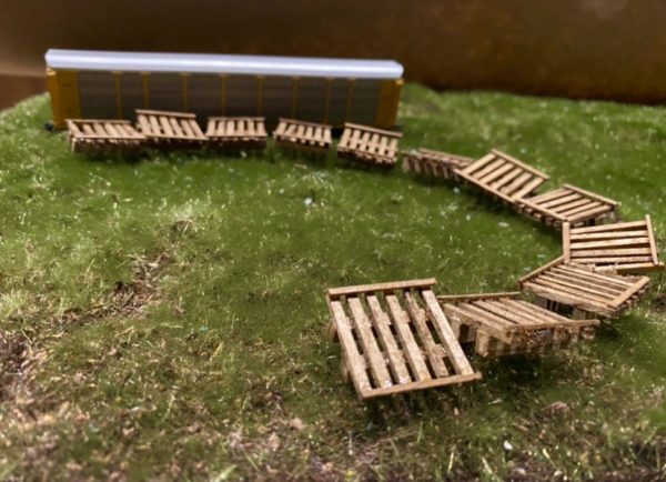 HO Scale (Curved Deck Section)
